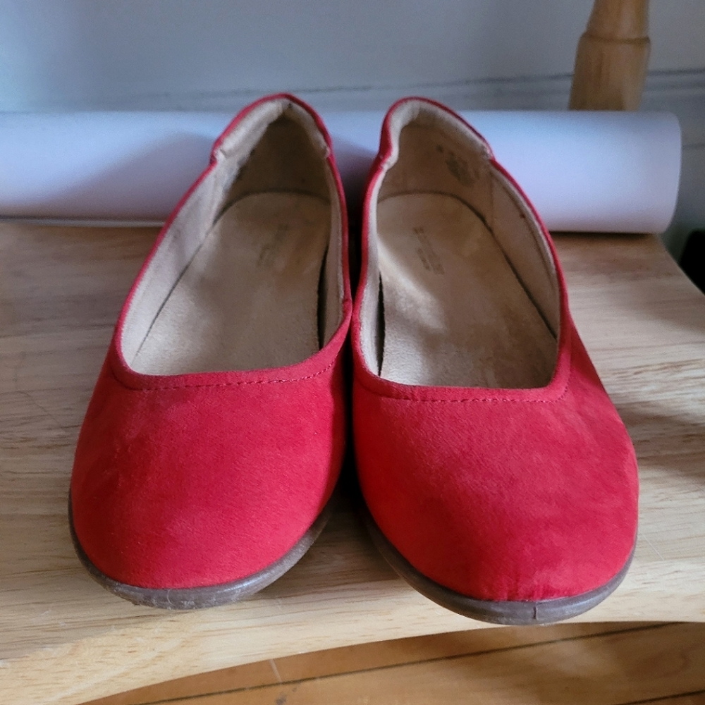 Naturalizer Red Ballet Flat